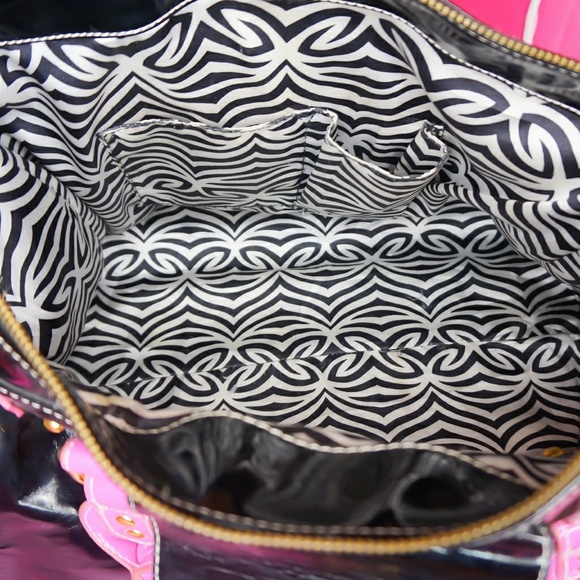 Sold - Picture 5 of 6